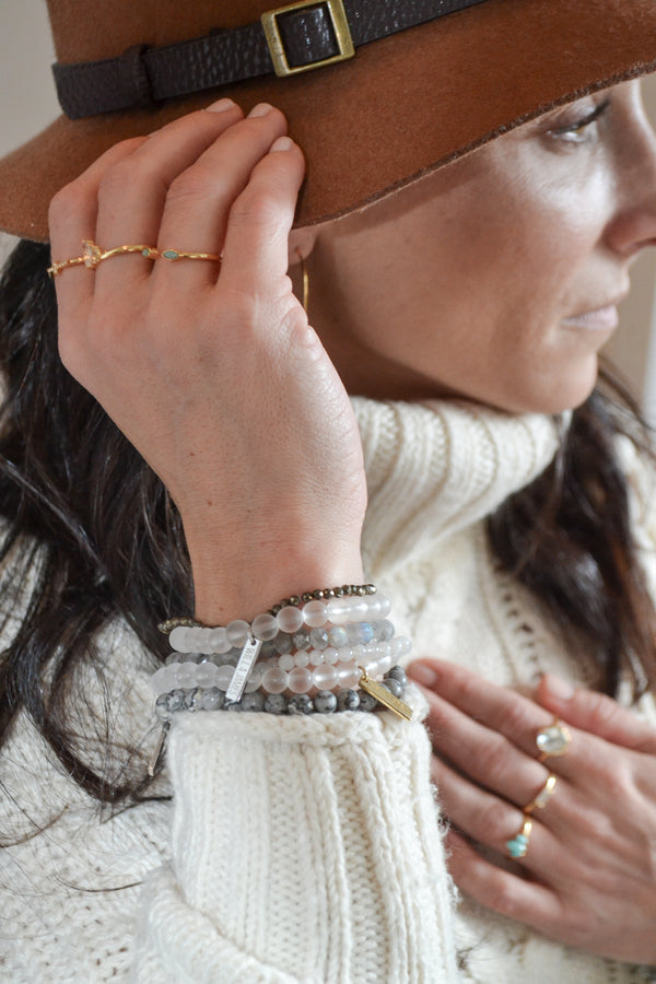 Provision and Protection White Rhodium Plate Clear Quartz Round Matte Amplify Stretch Bracelet