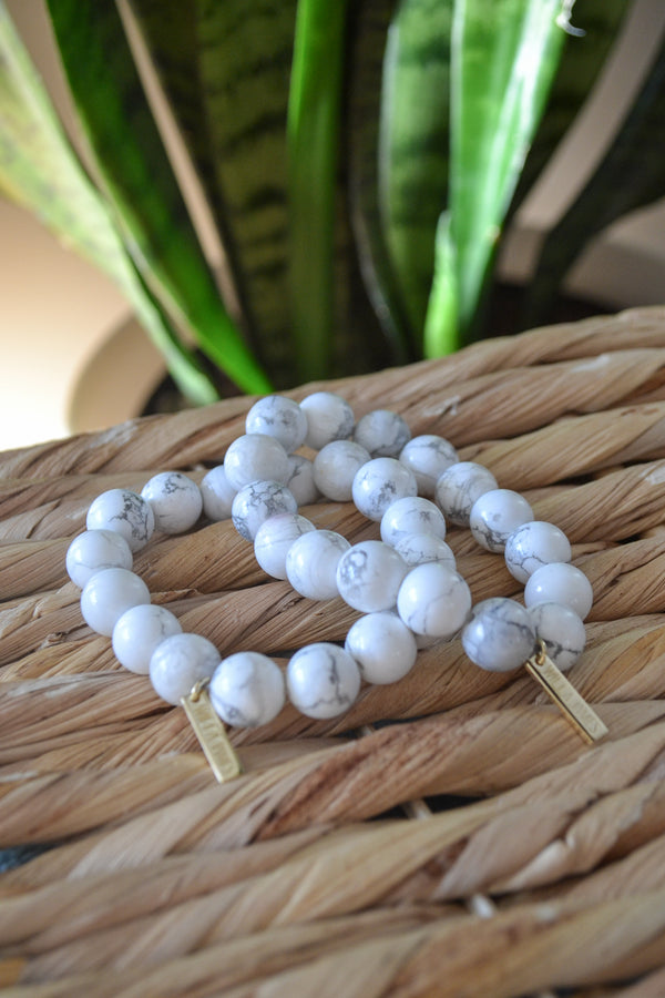 Tranquil Mind and Serenity White Rhodium Plate 12mm Polished Howlite Stretch Bracelet