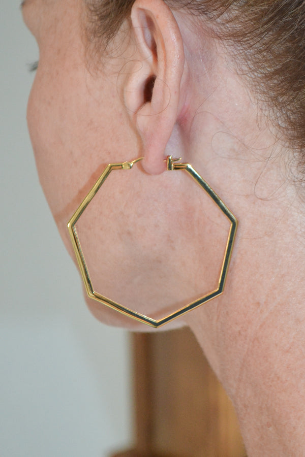 Corinthians Collection 14K Gold Plate Bold 2.5” 7-Sided Hoop Earrings