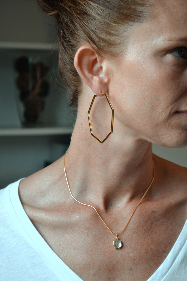Corinthians Collection 14K Gold Plate Bold 2.5” 7-Sided Hoop Earrings