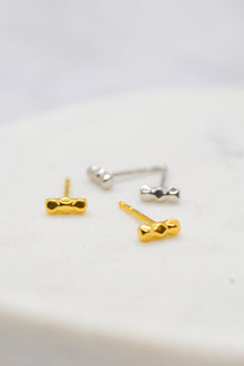 Luke Collection White Rhodium Plate Petite 3 Bead Bar Stud Earrings